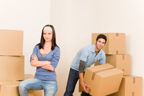 House and flat moving van service in West London Acton