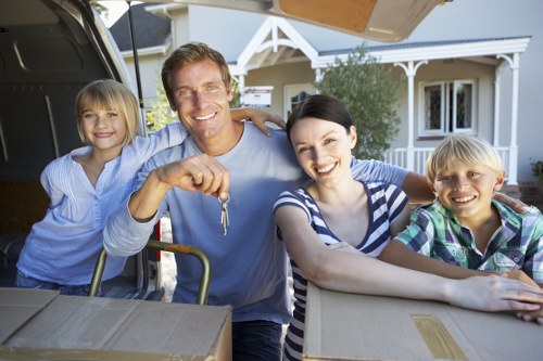 Acton house removalists assisting with residential relocation and unloading