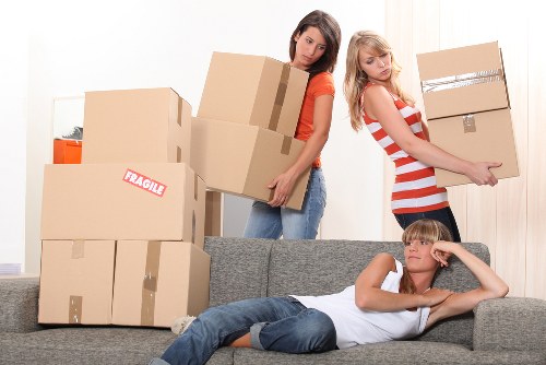 Local packing support for Acton flats and houses